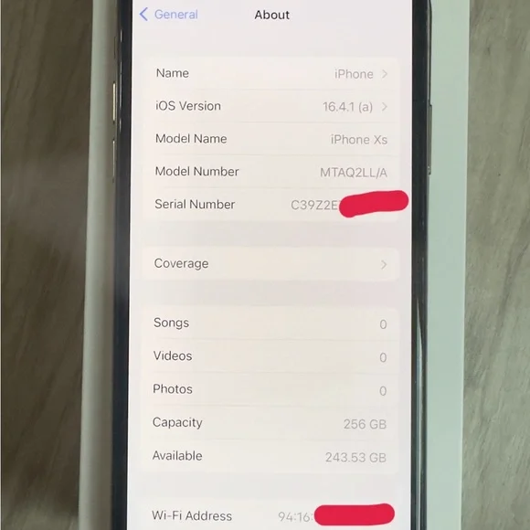 Apple iPhone Xs 256 gb Gold - Picture 4 of 10